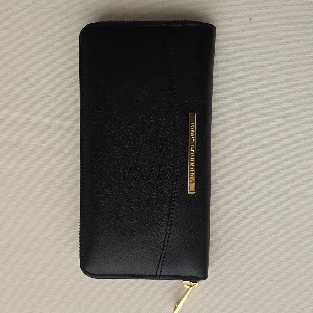 Ralph Lauren Thurkow Zip Wallet NWT
